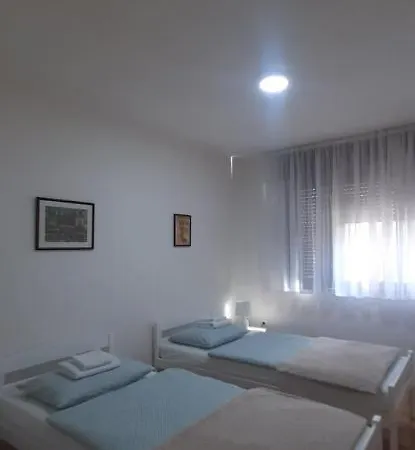 Ika-M Apartment Bihac Exterior photo